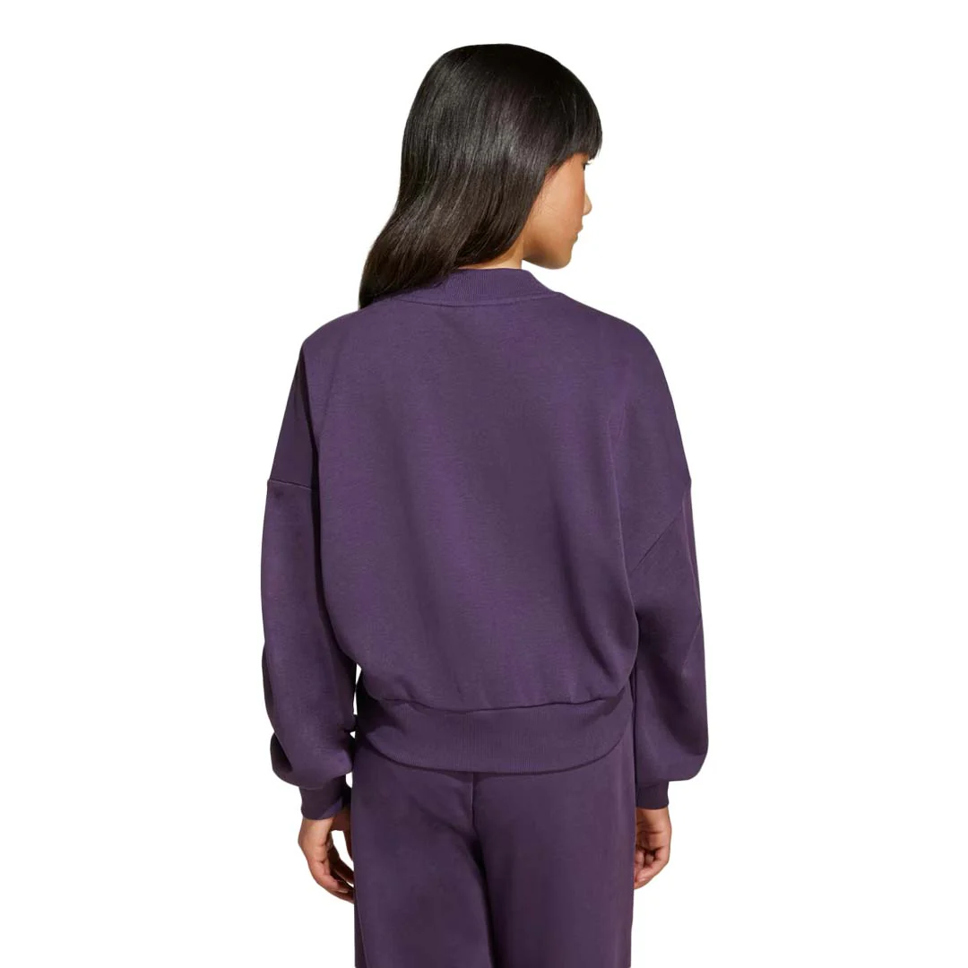 adidas - Girls' (Junior) Seasonals Essentials Collegiate Typography Crewneck Sweatshirt (JV7379) - Image 3
