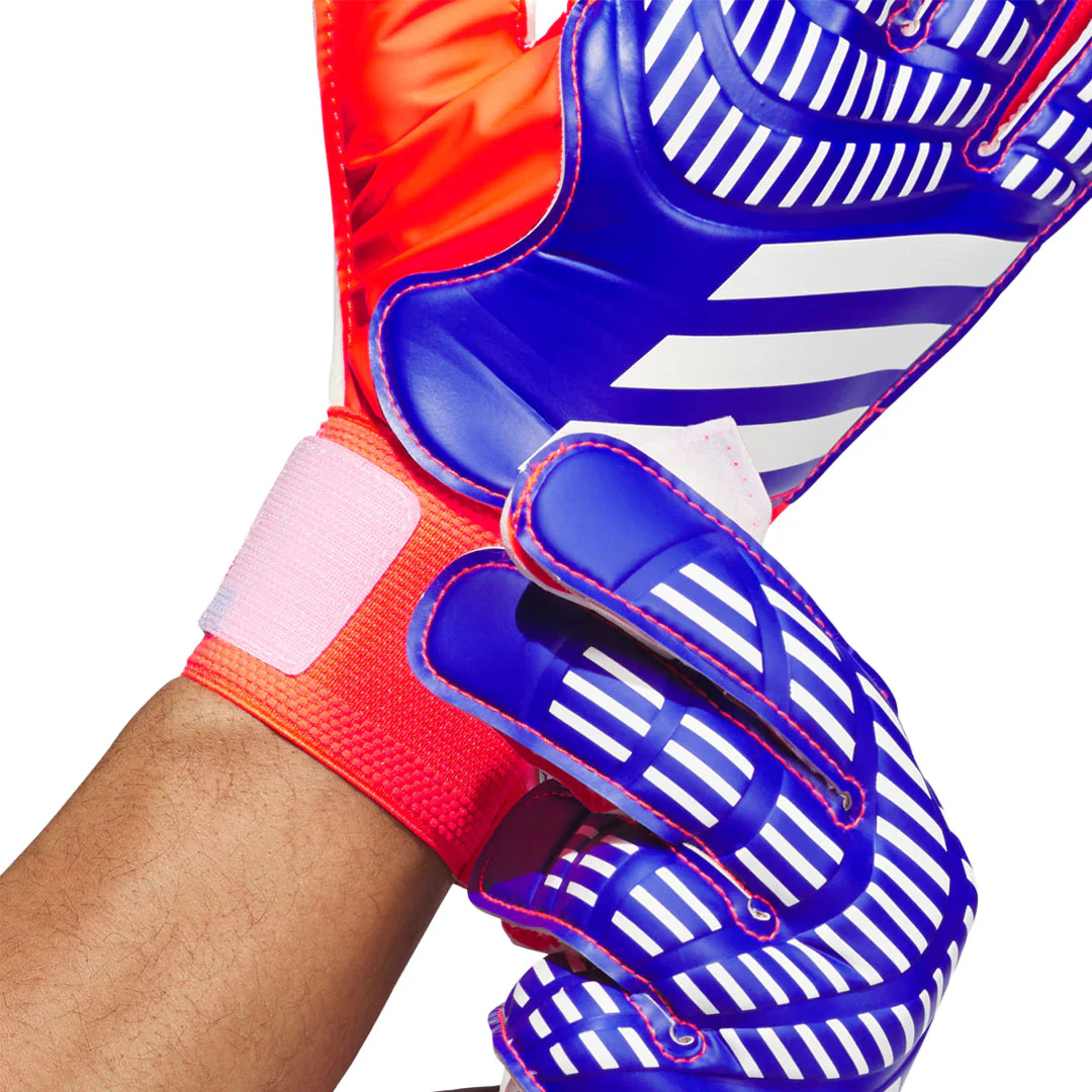 adidas - Unisex Predator Training Goalkeeper Gloves (IX3870) - Image 4
