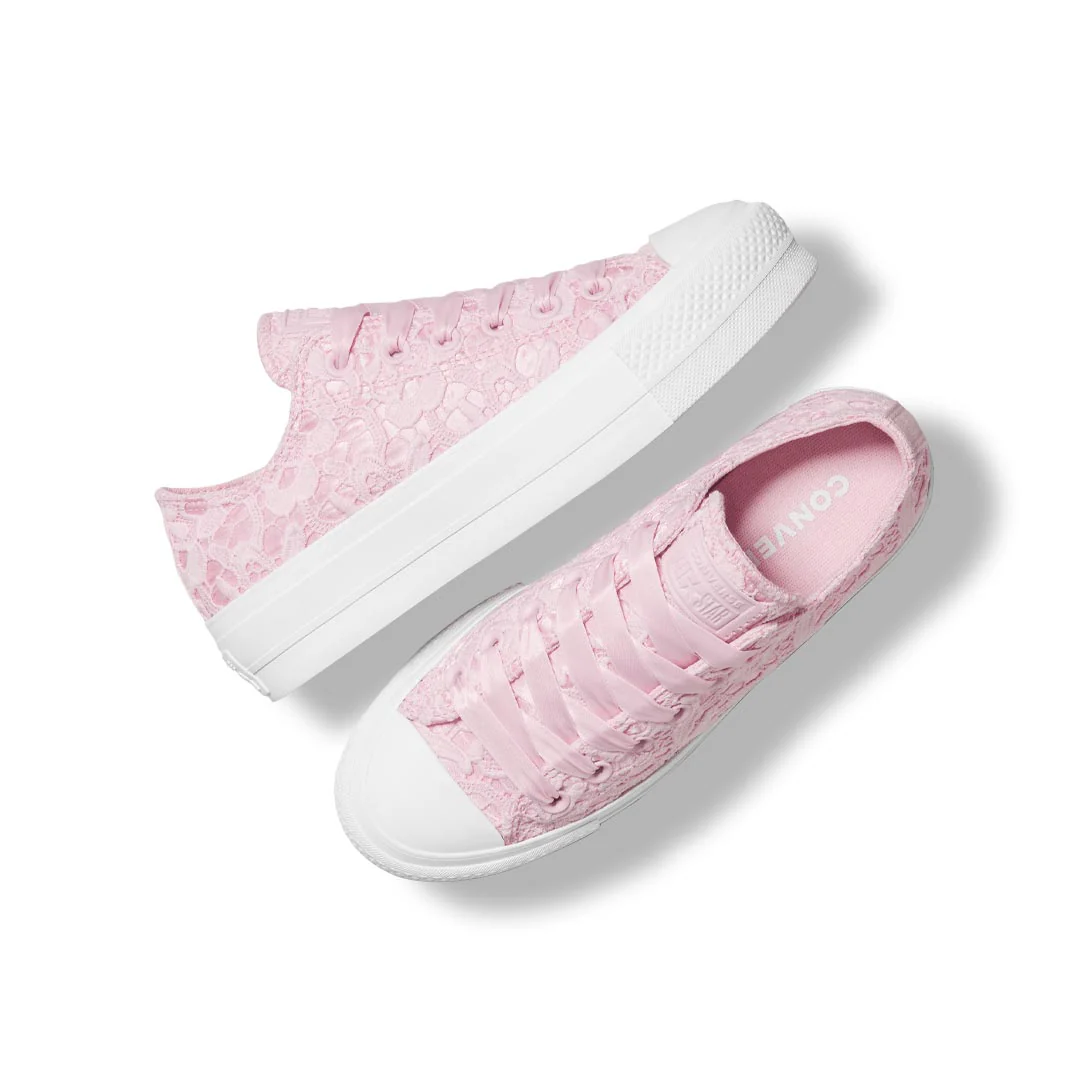 Converse - Women's Chuck Taylor All Star Lace Low Top Shoes (A15006C) - Image 3