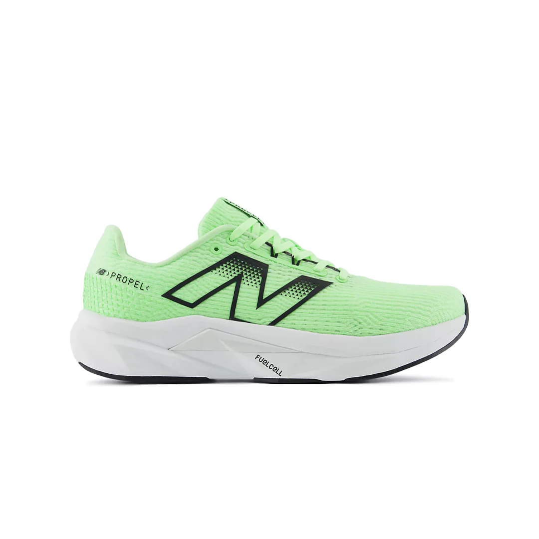 New Balance - Men's FuelCell Propel v5 Shoes (Wide) (MFCPRCJ5-2E)