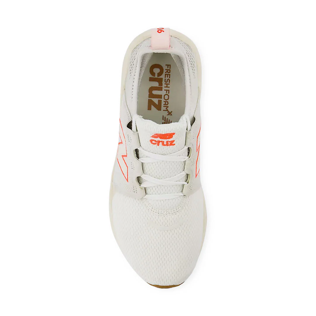 New Balance - Women's Fresh Foam Cruz v3 Shoes (Wide) (WCRUZRR3-D) - Image 3