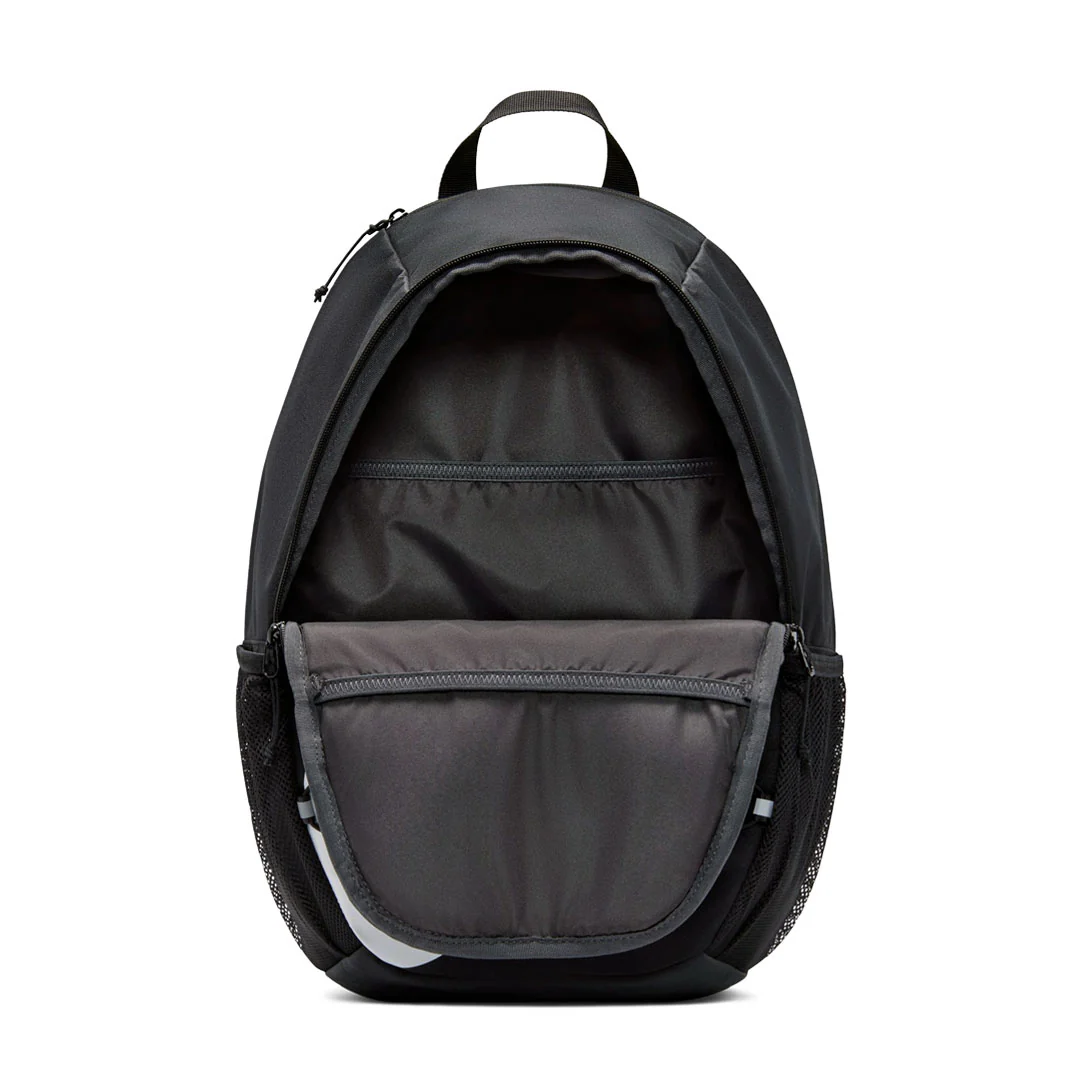 Nike - Heritage Sweep Backpack (IO8733 010) - Image 4
