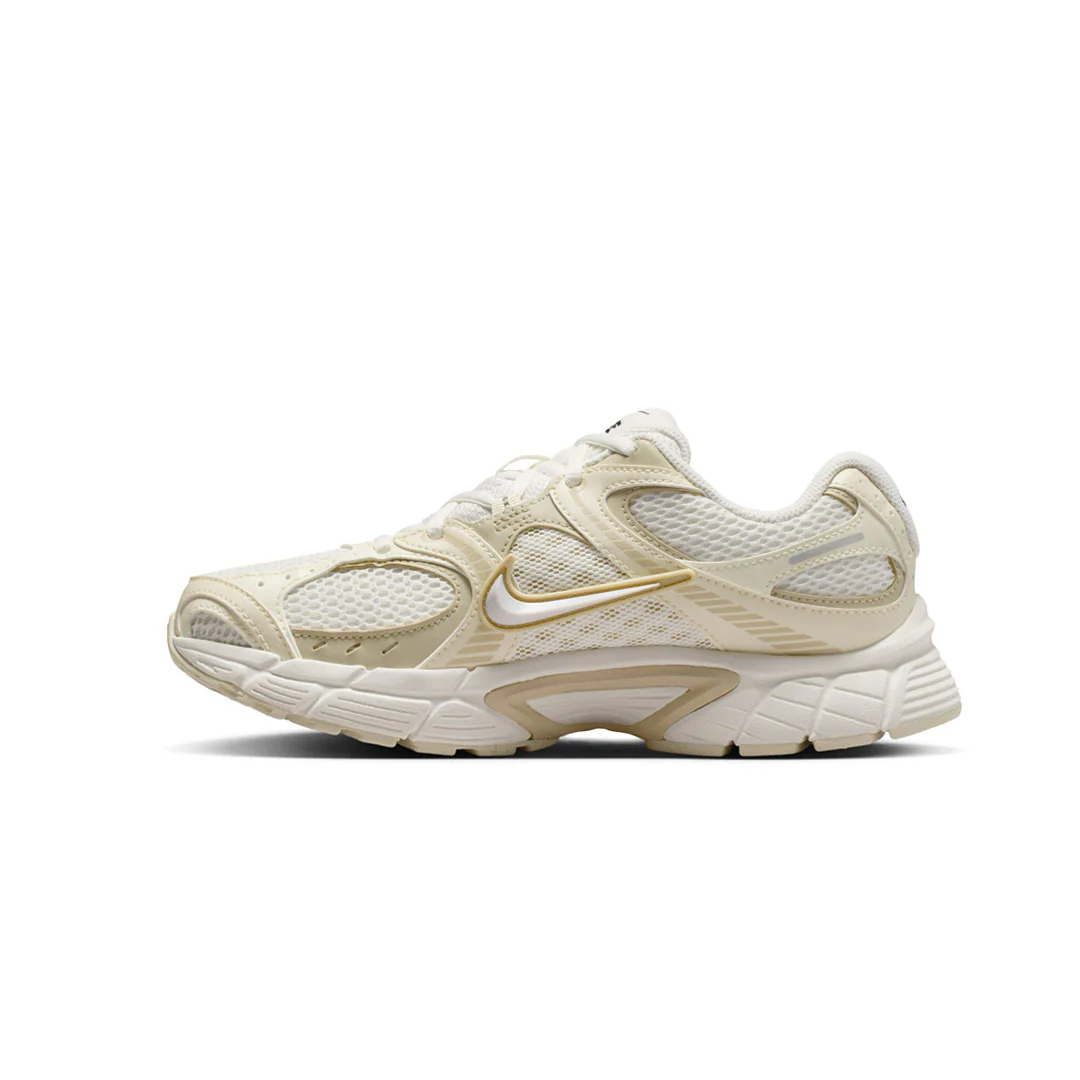 Nike - Women's V5 RNR SE Shoes (IO0464 101) - Image 2