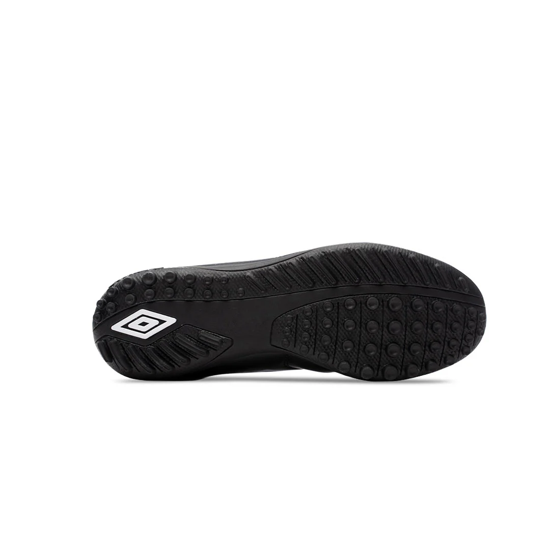 Umbro - Men's Classico XI Turf Shoes (HUSMF181878U 090) - Image 3