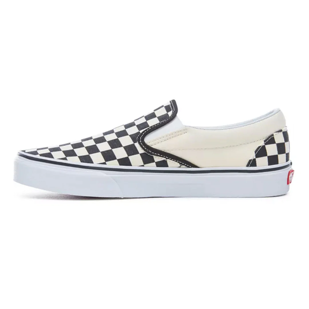 Vans - Unisex Classic Slip-On Shoes (0EYEBWW) - Image 2